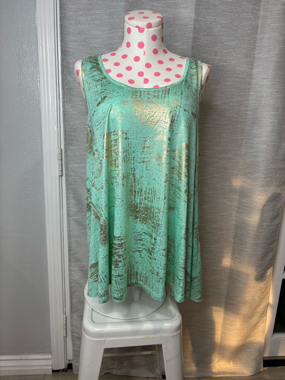 Jennifer Lopez Mint Green Metallic-Print Sleeveless Tank